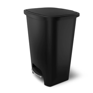 Cubo de Basura Glad de 20 Galones, Negro, de Plástico, con Pedal, para Uso Doméstico - Product Image 1