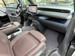 VERY SHARP 2025 VO-LKS-WA-GEN ID. Transmisión Automática BU-ZZ ID BUZZ LOADED - Product Image 2