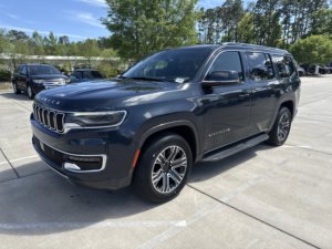 Jeep Wagoneer Serie III 2022 Usado en Buen Estado, Motor V8 5.7L Gasolina/Eléctrico - Product Image 2