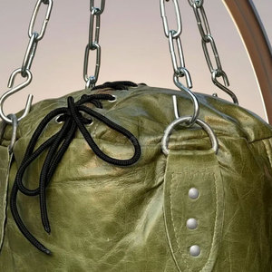 Sac de frappe en cuir PU écologique, fabrication professionnelle, sac de sable lourd pour l'entraînement au MMA, au kickboxing et à la remise en forme - Product Image 4