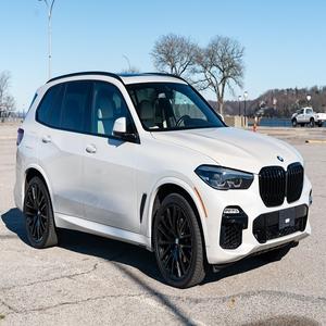 BMW X5 xDrive40i 2020, Turbo de 6 Cilindros, Tracción en las Cuatro Ruedas, Gasolina, Automático, SUV/Crossover - Product Image 3