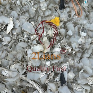 Copos de botella HDPE Lavado en frío/colores mezclados - Product Image 2