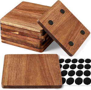 Posavasos cuadrado de nogal de madera de acacia con alfombrillas antideslizantes, para el hogar Decoración elegante, accesorios de mesa de comedor con acabado seguro - Product Image 1