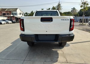 Camioneta Hilux 3.0T Diésel 2024 Usada con Volante a la Izquierda/Derecha, Transmisión Manual MT 4x4, Autos Usados Listos para Enviar a Todo el Mundo - Product Image 6