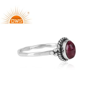 แหวนพลอยทัวร์มาลีนสีชมพูธรรมชาติทำด้วยมือสีเงินออกซิไดซ์ - Product Image 2