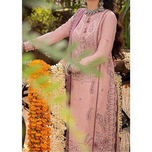 Robe longue nouveau design pour femmes de la collection d'été Impression numérique en satin de coton pur pour pelouse - Product Image 4