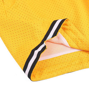 กางเกงขาสั้นตาข่ายสำหรับผู้ชายกางเกงขาสั้นออกกำลังกายขนาด5นิ้วสำหรับใส่ออกกำลังกายเล่นกีฬาออกแบบได้ตามต้องการสำหรับฤดูร้อน - Product Image 2