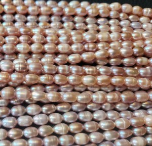 ไข่มุกน้ำจืดที่ปลูกตามธรรมชาติของอินเดียเส้นหลวมที่ไม่ผ่านการบำบัดสำหรับทำเครื่องประดับเอฟเฟกต์แสงสีขาวเปลี่ยน - Product Image 6