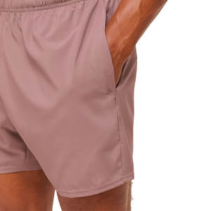 กางเกงขาสั้นฟิตเนสของผู้ชายที่ใส่สบายเหมาะกับโรงยิมยืดได้ปกติพร้อมผ้าสแปนเด็กซ์ผสมผสานความเข้มสูงในการออกกำลังกาย - Product Image 4