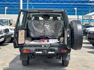 Toyota Land Cruiser 2024 Usato, Guida a Sinistra, SUV, Benzina, Cambio Automatico, 5 Posti, Interni in Pelle, R19 - Product Image 5