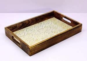 Plateau en bois design avec raccords en laiton Plateau de service en bois de manguier pour tasses à café, tasses à thé, collations au bureau à domicile - Product Image 1