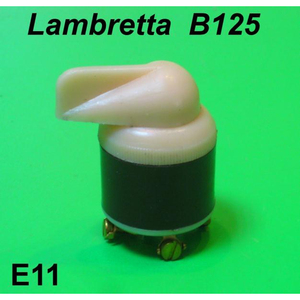สวิตช์ไฟ Lambretta B125 สำหรับ Vers. มอเตอร์ไซค์ 2+3 คัน - Product Image 1