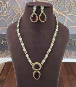 Luxury Doublet Stone & White Polki <b>Necklace</b> <b>Set</b> for Women Elegant Ethnic Design Ideal for <b>Weddings</b>, Parties & Special Occasions - Product Image 4