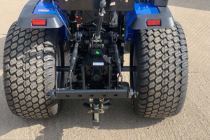 Nuevo Tractor Solis de 26 Ruedas con Cargador, Motor Yanmar de 25 HP, Color Azul - Product Image 6