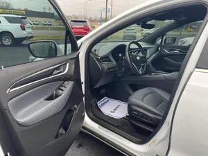 Buick Enclave Premium certifiée 2022 - Product Image 2