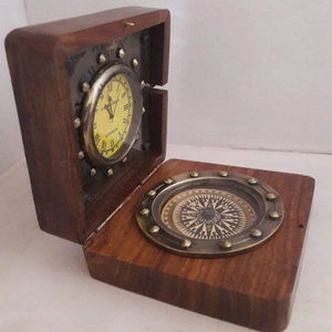 Boussole nautique en laiton dans une boîte en bois avec horloge Article de décoration de table antique vintage par choix international par artisanat Calvin - Product Image 1
