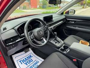 Honda CR-V SUV 2024 en Excelente Estado, Asientos de Cuero, Techo Corredizo, Faros LED, Transmisión Automática, 1-25000 Millas, En Venta - Product Image 5