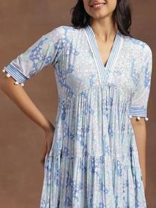 Robe bohème indienne en coton biologique faite à la main pour femmes à la mode imprimé fleuri décontracté vêtements d'été naturel saint valentin cadeau ODM - Product Image 4