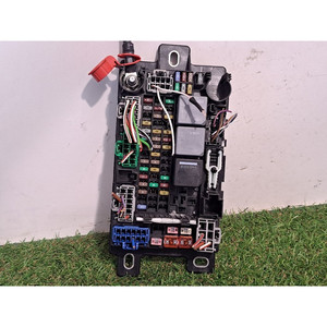 CAJA DE FUSIBLES LAND ROVER Range Rover Evoque Serie M8D214N030AA PT153 híbrido 1498 (18>) - Product Image 1