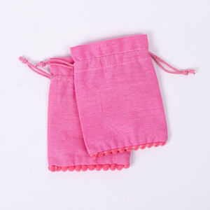 Bolsa Pequeña de Algodón Rosa Claro Hecha a Mano con Cordón y Logotipo Personalizado Impreso para Empaque, Marcas Minoristas, Eventos, Disponible al por Mayor - Product Image 2