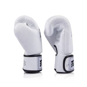 Gants de boxe MMA professionnels en gros, logo personnalisé, fermeture auto-agrippante, équipement de combat en cuir véritable de haute qualité - Product Image 2