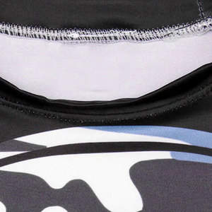 Haut de fitness ajusté conçu pour les mouvements actifs Rash guard Équipement durable d'arts martiaux pour la pratique quotidienne Rash guard - Product Image 4