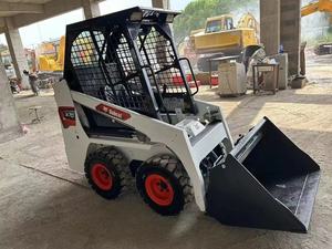 Mini-chargeuse compacte S70 avec moteur Kubota, moteur de roue d'origine, boîte de vitesses, pompe, capacité de charge de 317 kg, puissance de 17,5 kW, idéale pour les espaces étroits en intérieur - Product Image 2