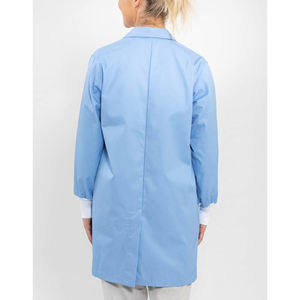 เสื้อกาวน์แพทย์ผู้ชายรุ่นใหม่ล่าสุดปี 2025 สำหรับโรงพยาบาล ทนทาน ซักได้ ผลิตจากผ้าฝ้ายผสมเนื้อนุ่ม สวมใส่สบาย ดีไซน์ทันสมัย พร้อมสายรัดปรับขนาดได้ - Product Image 2