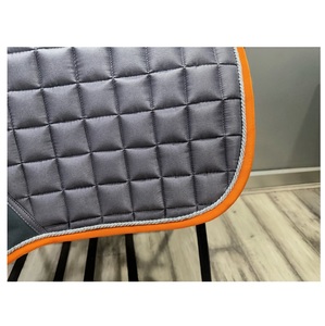 Quantité en vrac de tapis de selle de cheval de saut de tissu de satin de haute qualité disponible de l'exportateur indien pour l'équitation - Product Image 4
