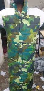 Manteau d'hiver long matelassé de qualité supérieure pour hommes, imperméable, épais, chaud, avec capuche, en duvet, sur mesure, OEM, vente en gros - Product Image 5