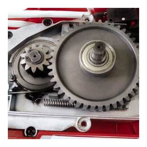 Motosierra Eléctrica Einhell de 1800W con Barra de 35cm, Modelo GH EC 1835 4501710 - Product Image 3