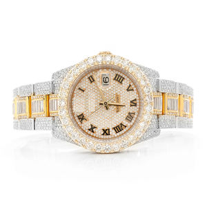 Reloj de Moda con Incrustaciones de Moissanita, Diseño Audaz con Diamantes VVS, Reloj de Cuarzo para Hombre con Esfera de Acero Inoxidable y Cristal Revestido - Product Image 1