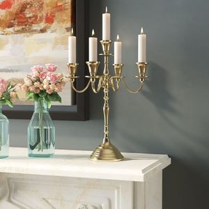 Candélabre doré à 3 bras, idéal pour créer une ambiance chaleureuse et haut de gamme. Disponible aux prix de gros. - Product Image 4