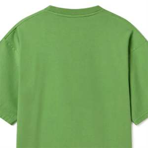 T-shirt unisexe à coupe ample confortable, léger et parfait pour un usage quotidien décontracté et streetwear - Product Image 3