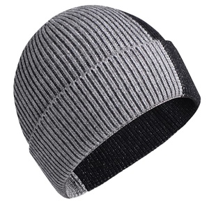 Gorro de Invierno Unisex con Logotipo Personalizado, Gorro de Lana Jacquard Acrílico Suave y Elástico, Fabricante Mayorista OEM - Product Image 2