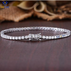 Bracelet en diamant de style classique en or blanc 18 carats avec coupe brillante ronde 6.32 CT CVD/HPHT IGI certifié pour cadeau de fête de fiançailles - Product Image 2