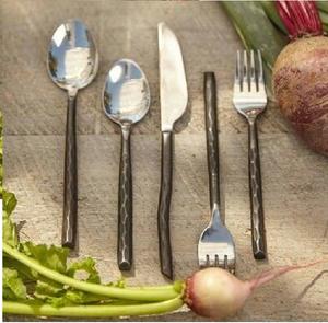 Juego de Cubiertos Rústicos de Acero Inoxidable de Alta Calidad, Forjados a Mano, Estilo Vintage, para Preparar, Servir y Comer - Product Image 2