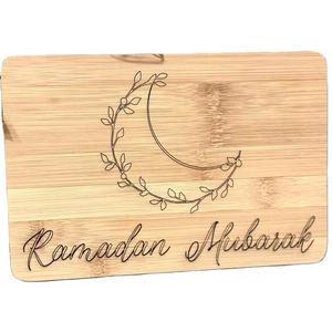 Planche à découper en bois de bambou Ramadan Mubarak avec gravure de lune, durable, écologique, planche à découper et à servir, décoration islamique - Product Image 2