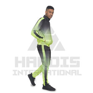 Último diseño Chándal de sublimación de poliéster Traje de jogging de sublimación de dos piezas Chándal de mujer de sublimación - Product Image 5