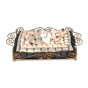 Plateau de service de bonbons au chocolat en métal doré de qualité supérieure plat de serveur de chocolat au design unique pour les fêtes de mariage et les événements - Product Image 6