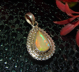 Colgante fino de ópalo Etíope para mujer, abalorio elegante facetado Natural de Plata de Ley 925 - Product Image 4