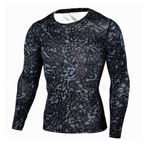 Top venta de los hombres de transpirable Rash Guard de manga larga MMA Wear Color personalizado de secado rápido logotipo personalizado - Product Image 1