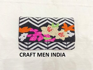 Embrague hecho a mano para mujer 2025 nuevo diseño de cuentas de semillas bordado accesorio de moda para fiestas y noches - Product Image 3