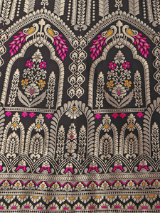 Ensemble Lehenga Choli à imprimé floral pour femme, semi-cousu avec fermeture à glissière latérale et Dupatta - Product Image 5