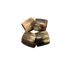 Lot de 4 ronds de forme ronde en corne naturelle pour la décoration de table Tailles personnalisées Porte-serviettes pour hôtels et restaurants - Product Image 1