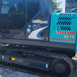 Excavadora de 8 toneladas Kobelco SK75 8 Unidad compacta Excavadora usada Kobelco SK75 8 a la venta Ideal para proyectos de espacio reducido - Product Image 4