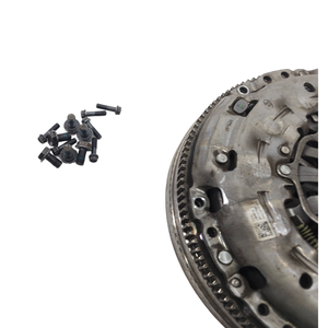 KIT D'EMBRAYAGE ET DE VOLEUR DE VITESSE VOLKSWAGEN Golf 7 Berline 04L105269 CRKB, CXXB, DBKA Diesel 1600 (12>) - Product Image 3