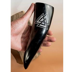 Cuerno vikingo de estilo nórdico para amantes del hidromiel - Product Image 1
