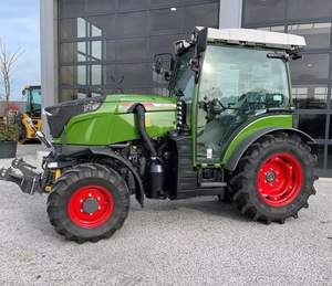 Tractor de Viñedo Estrecho de Alta Potencia Fendt 209V Profi Gen3 de 91 CV con Motor Deutz, Transmisión CVT Vario, Bomba y Caja de Cambios - Product Image 5