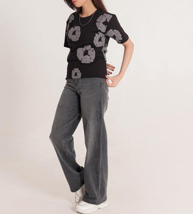 Camisetas de Algodón Personalizadas para Mujer a Precio de Fábrica, Diseño a Rayas, 220 g/m², Transpirables, de Secado Rápido, de Verano, Alta Calidad - Product Image 3